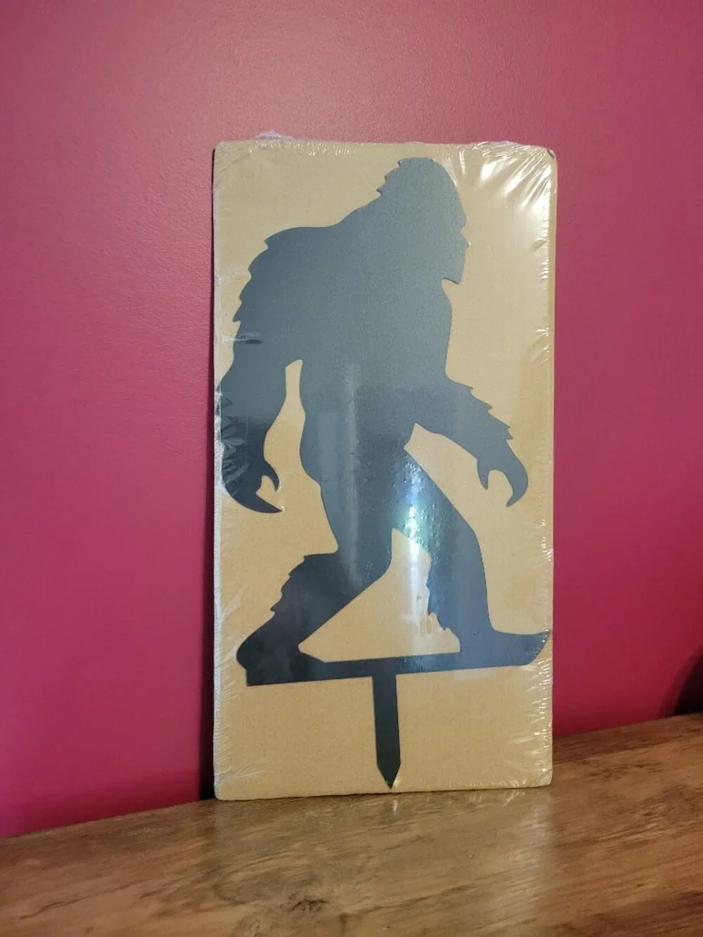 Sasquatch Metal Yard Decor, NIB - Picture 2 of 3